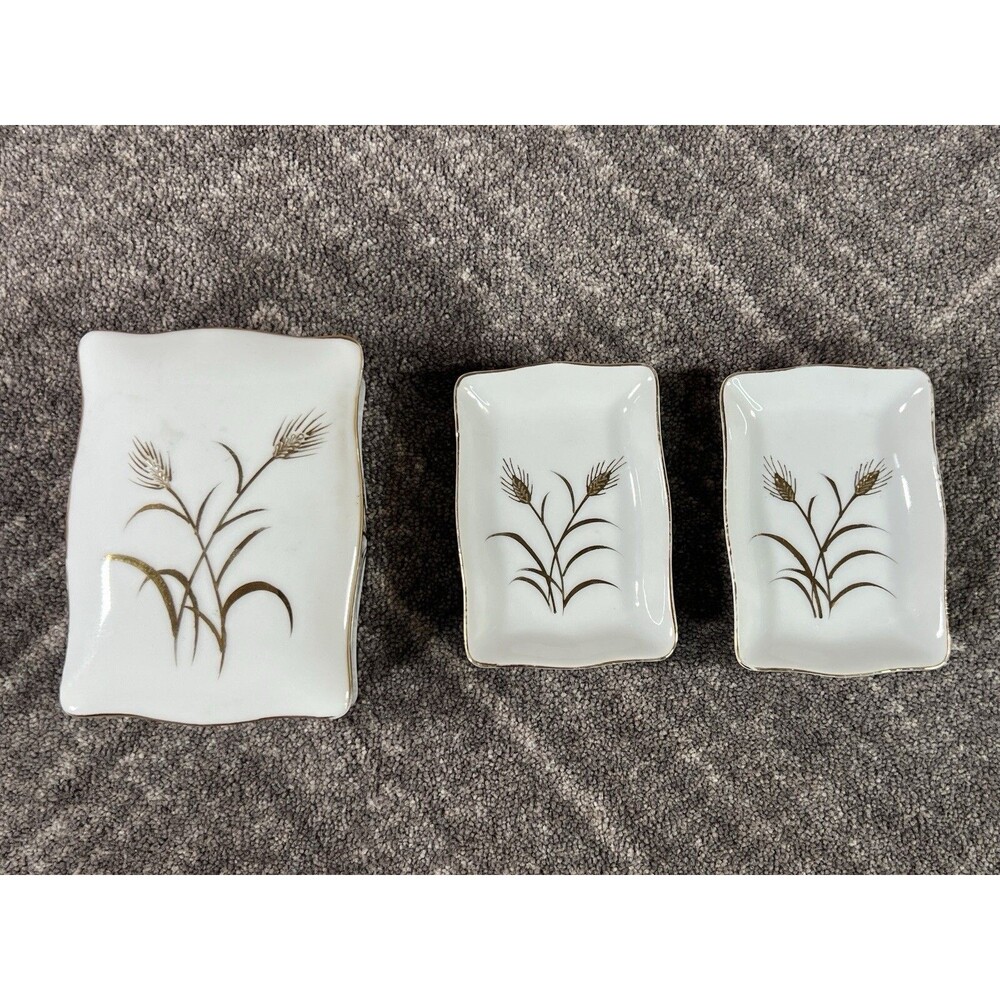 Lefton Cigarette Box w/2 Ashtrays Hand Painted Flower/Wheat Accents Vintage